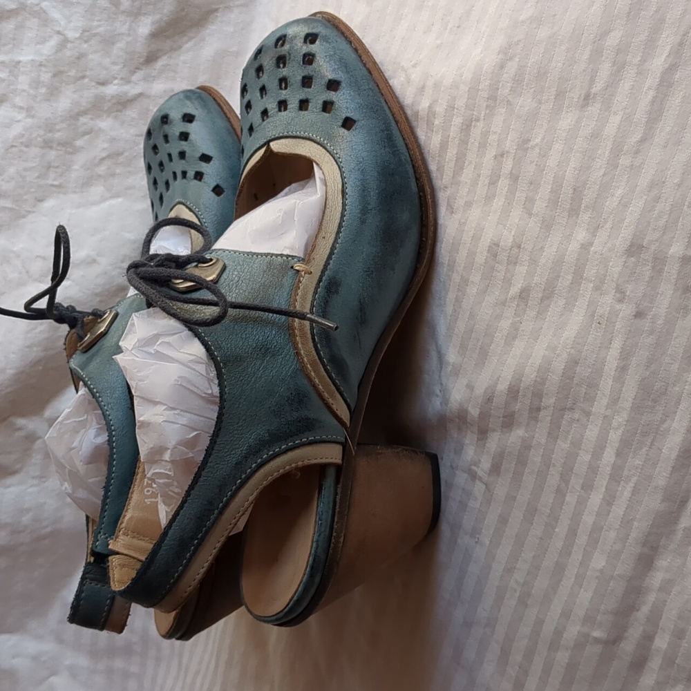 Fidji Heels blue Mary Jane Leather Lace Up pumps 37
